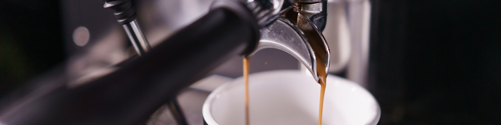 espresso machine extracting double shot